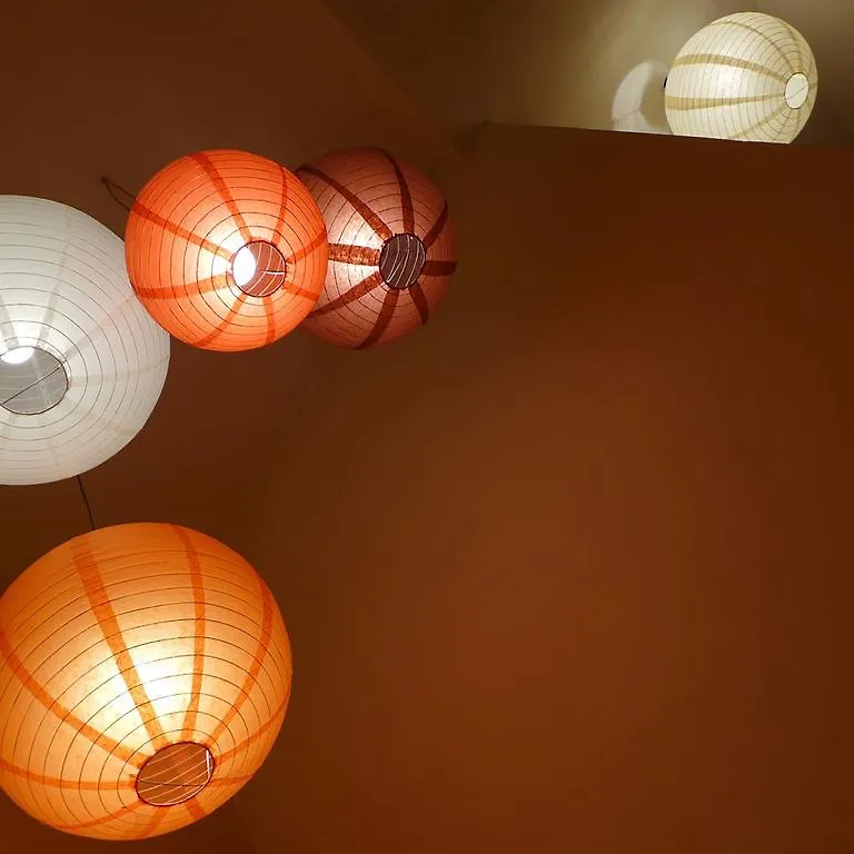 Gasthuis Maison D'Hotes Une Hirondelle En Provence Roussillon en Isere